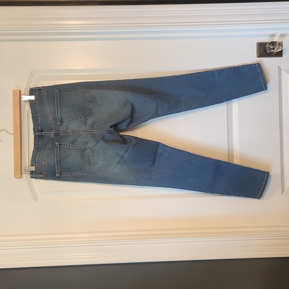 FRAYED High Rise Ankle Skinny Distressed Jeans‎ - Picture 2 of 13